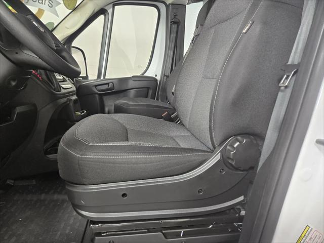 2025 Ram ProMaster 2500 Cargo Van Tradesman High Roof 136 WB w/Pass Seat