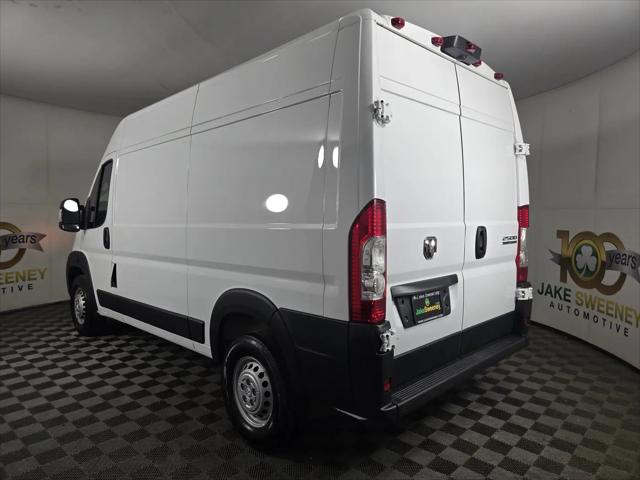 2025 Ram ProMaster 2500 Cargo Van Tradesman High Roof 136 WB w/Pass Seat
