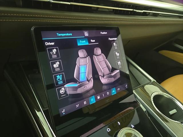 2025 Cadillac Escalade Premium Luxury
