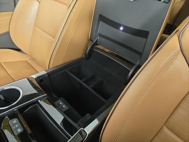 2025 Cadillac Escalade Premium Luxury