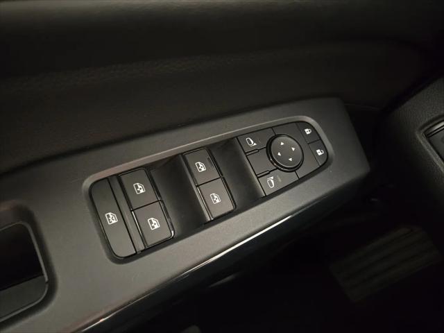 2024 Nissan Pathfinder SV 4WD