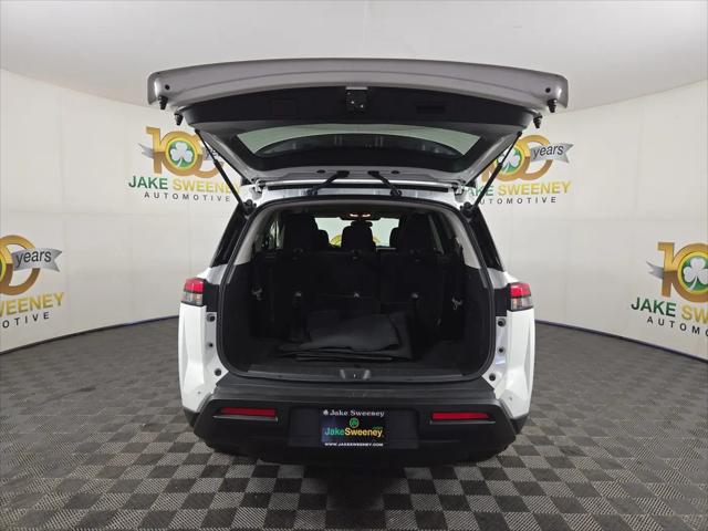 2024 Nissan Pathfinder SV 4WD