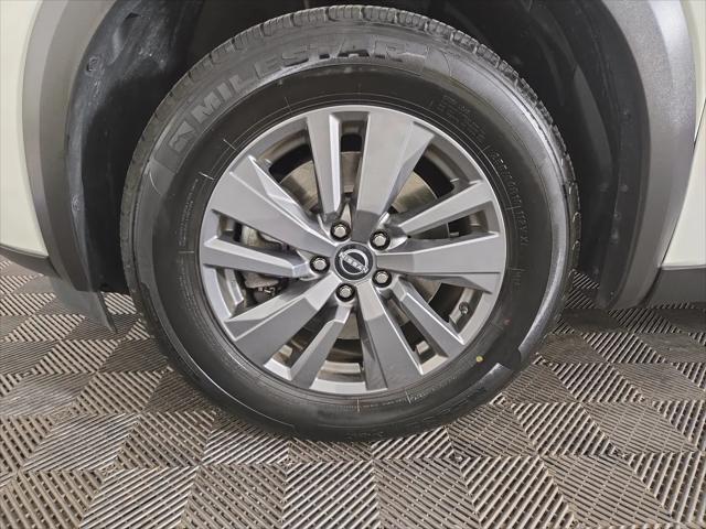 2024 Nissan Pathfinder SV 4WD