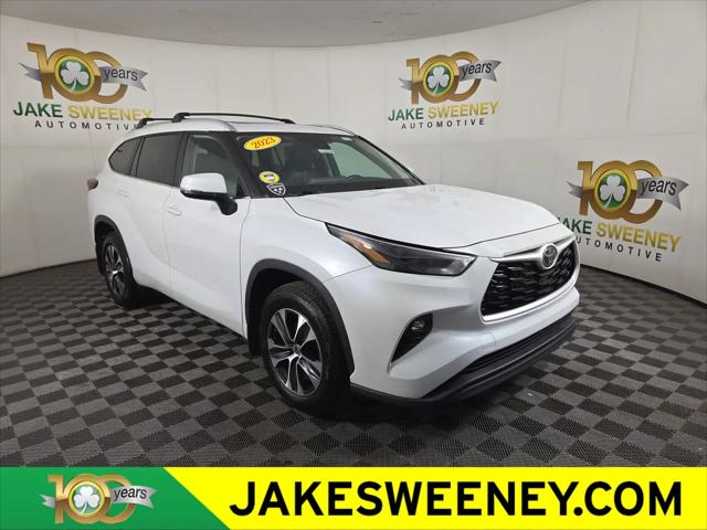 2023 Toyota Highlander for sale near Cincinnati, OH