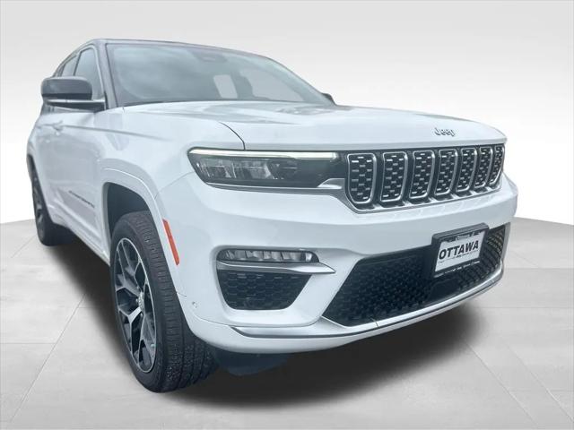 2022 Jeep Grand Cherokee Summit Reserve 4x4 for sale in Ottawa, IL