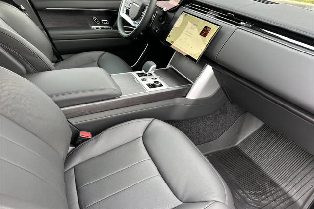 2027 Land Rover Range Rover SE