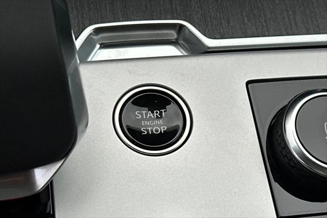 2027 Land Rover Range Rover SE