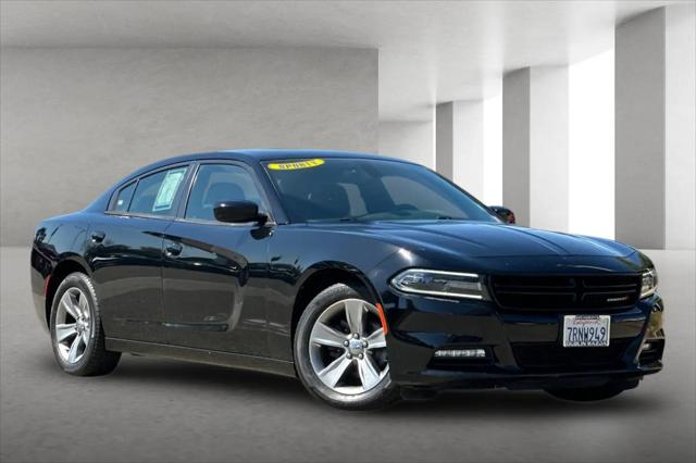 2016 Dodge Charger SXT