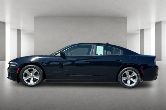 2016 Dodge Charger SXT