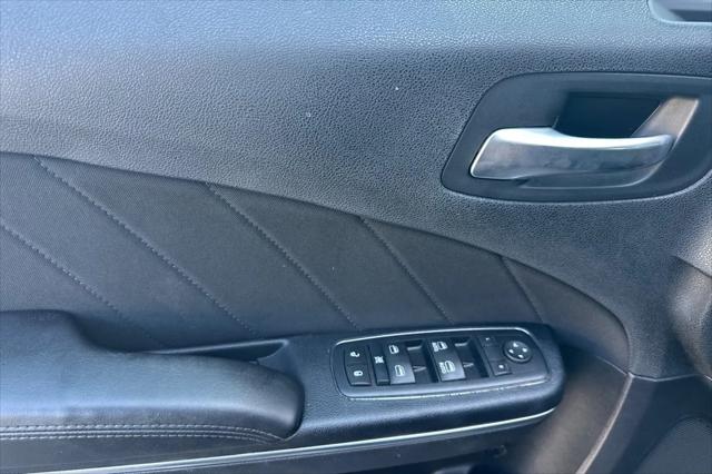 2016 Dodge Charger SXT