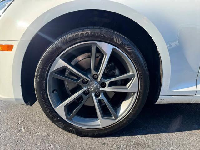 2019 Audi A4 40 Titanium Premium