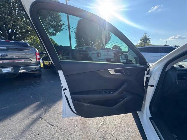 2019 Audi A4 40 Titanium Premium