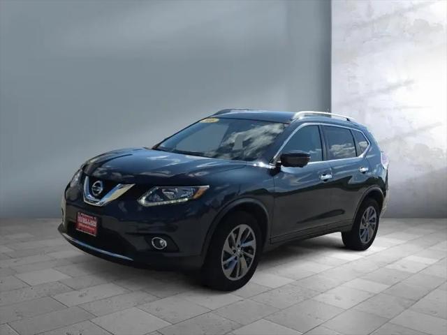 2016 Nissan Rogue SL for sale in Iowa City, IA