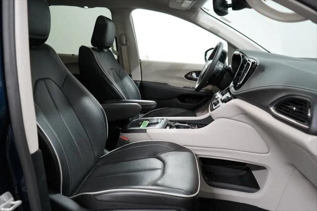 2024 Chrysler Pacifica Limited AWD
