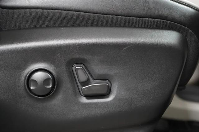 2024 Chrysler Pacifica Limited AWD