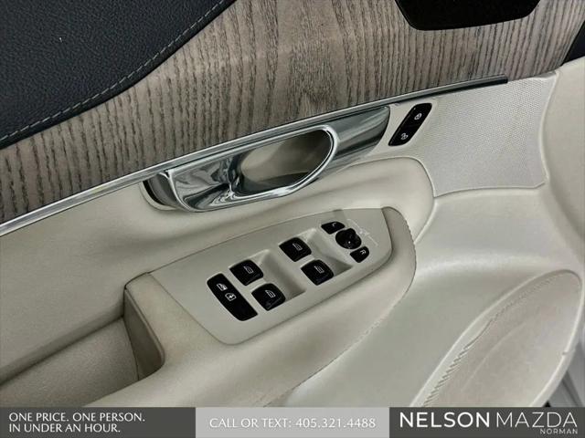 2021 Volvo XC90 T6 Inscription 7 Passenger