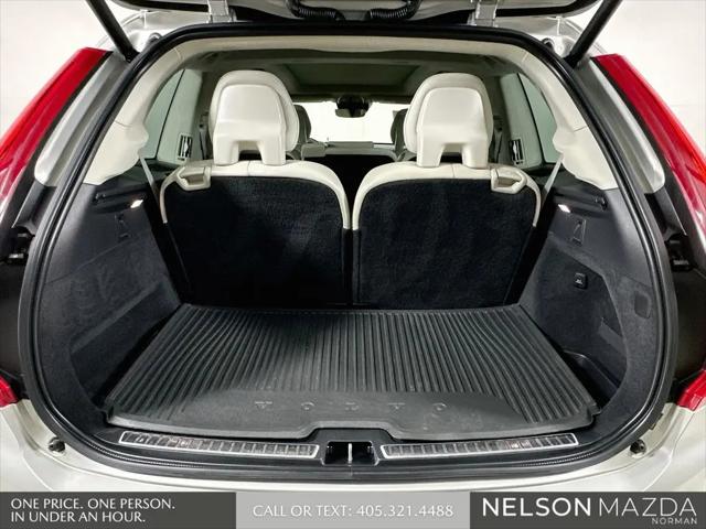 2021 Volvo XC90 T6 Inscription 7 Passenger