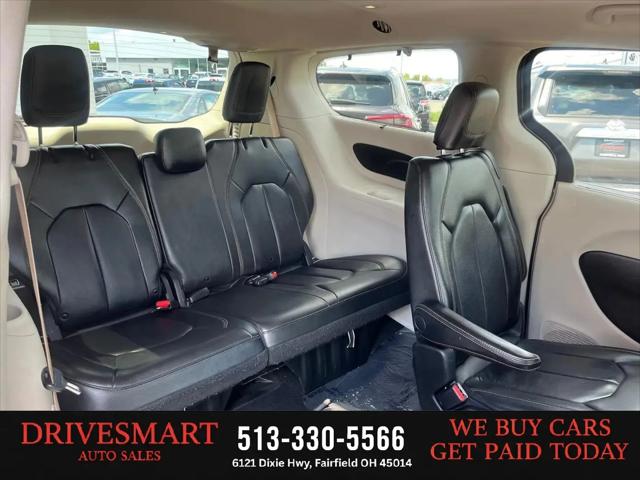 2020 Chrysler Pacifica Touring L