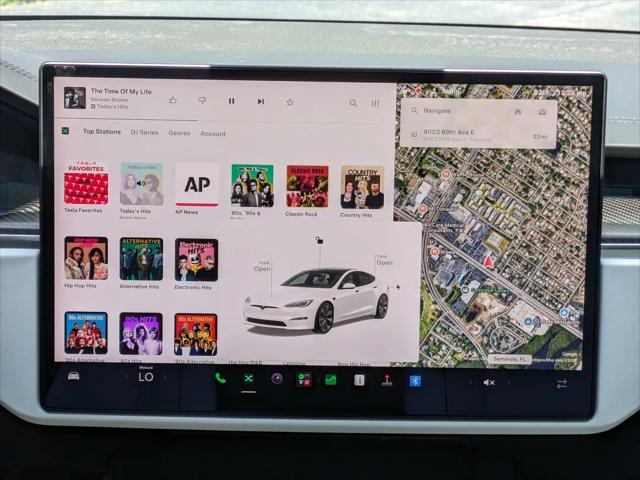2022 Tesla Model S Plaid Tri Motor All-Wheel Drive