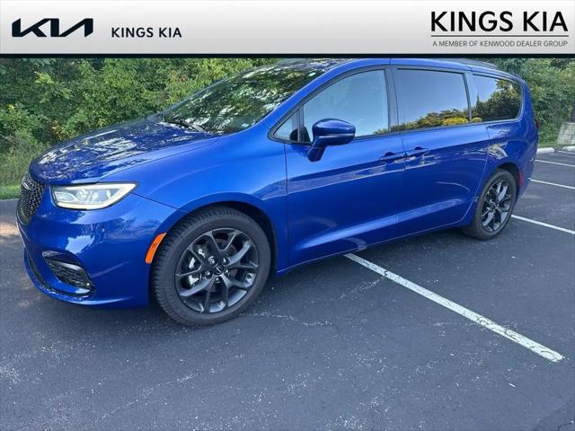 2021 Chrysler Pacifica for sale near Cin, OH
