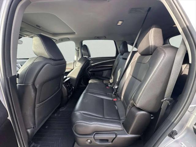 2017 Acura MDX w/Technology Package