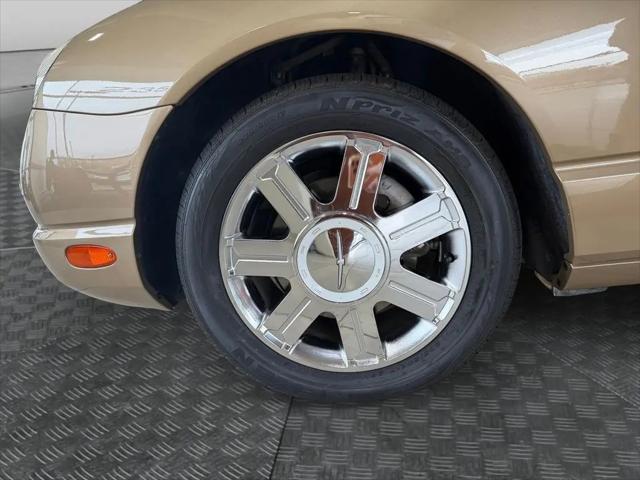 2005 Ford Thunderbird Premium