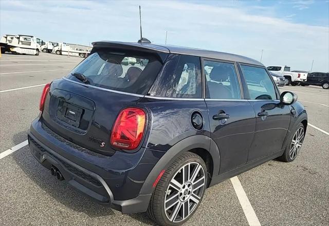 2023 MINI Hardtop Cooper S