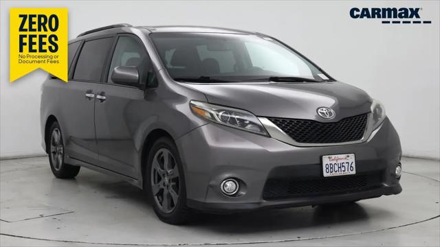 2017 Toyota Sienna SE 8 Passenger for sale in Fremont, CA