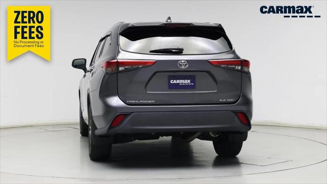 2020 Toyota Highlander XLE for sale in Schaumburg, IL