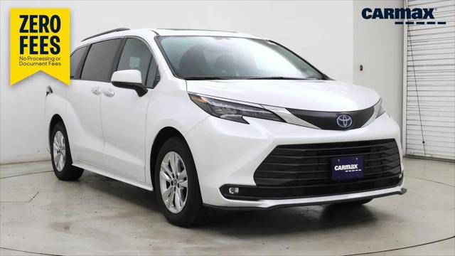 2025 Toyota Sienna XLE for sale in Newark, DE