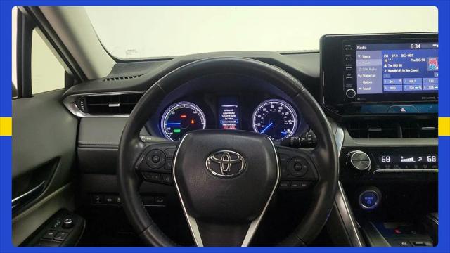 2021 Toyota Venza LE