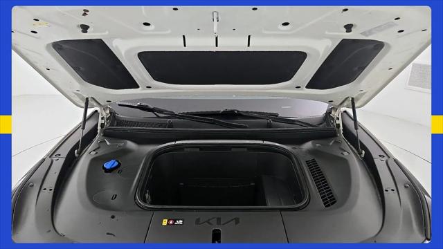 2024 Kia EV9 Light Short Range