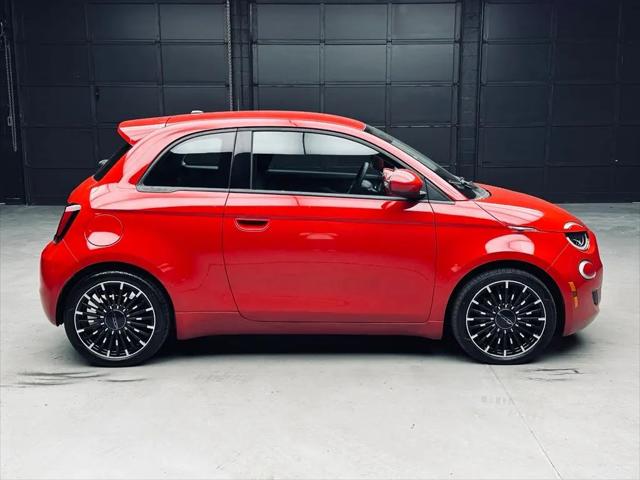 2024 Fiat 500e INSPIRED FWD