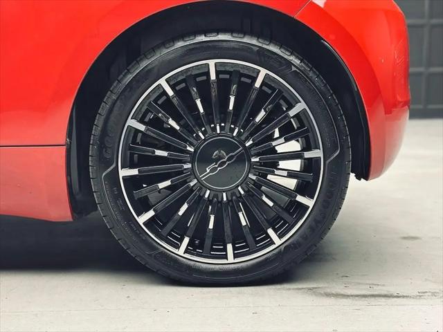 2024 Fiat 500e INSPIRED FWD