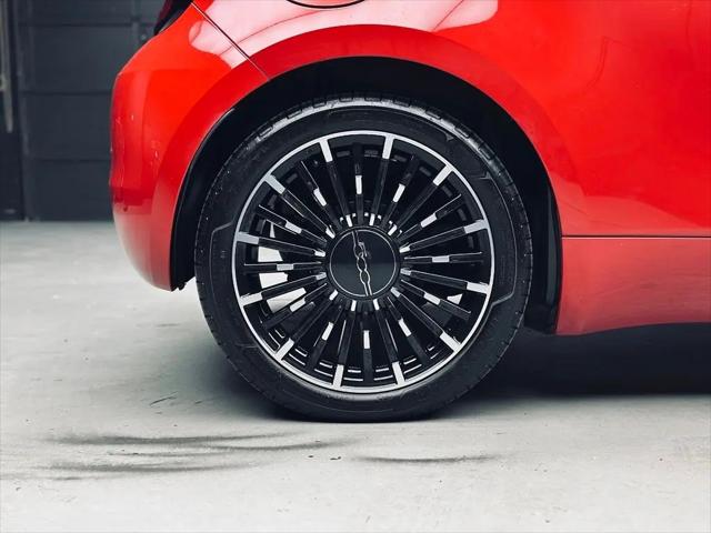 2024 Fiat 500e INSPIRED FWD