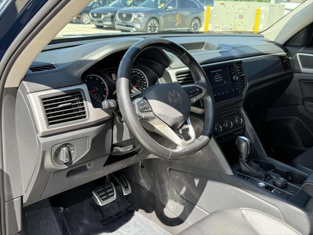 2021 Volkswagen Atlas 3.6L V6 SE w/Technology R-Line 2021 Volkswagen Atlas 3.6L V6 SE w/Technology R-Line