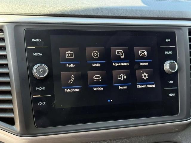 2021 Volkswagen Atlas 3.6L V6 SE w/Technology R-Line 2021 Volkswagen Atlas 3.6L V6 SE w/Technology R-Line