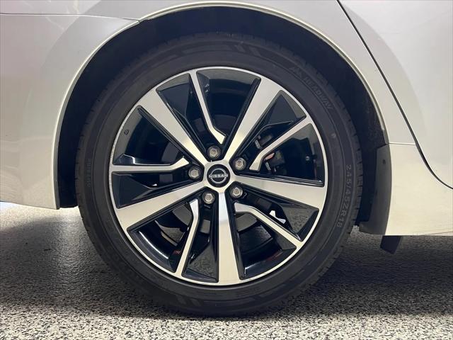 2023 Nissan Maxima SV Xtronic CVT