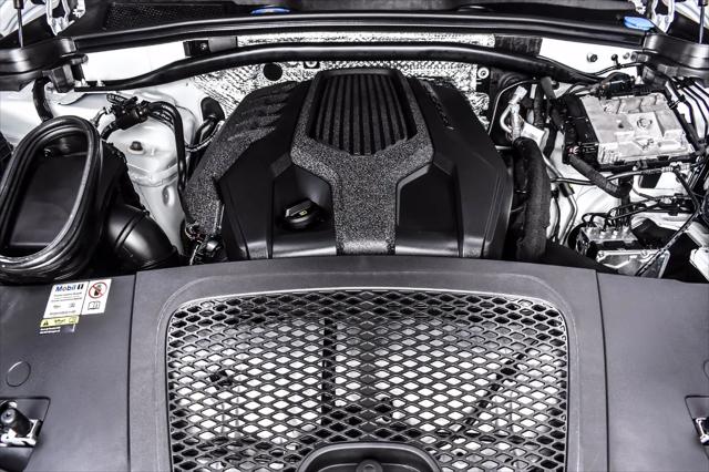 2023 Porsche Macan T