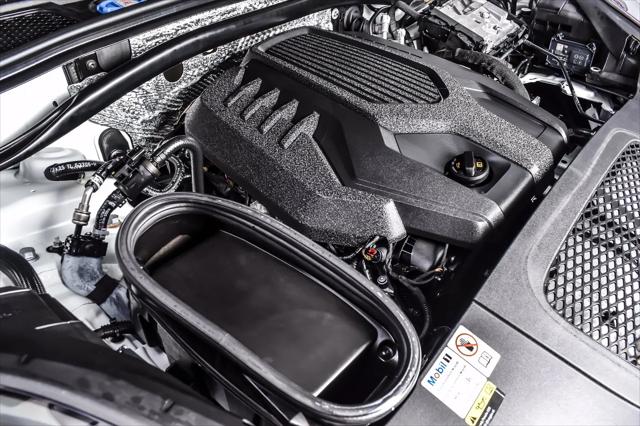 2023 Porsche Macan T