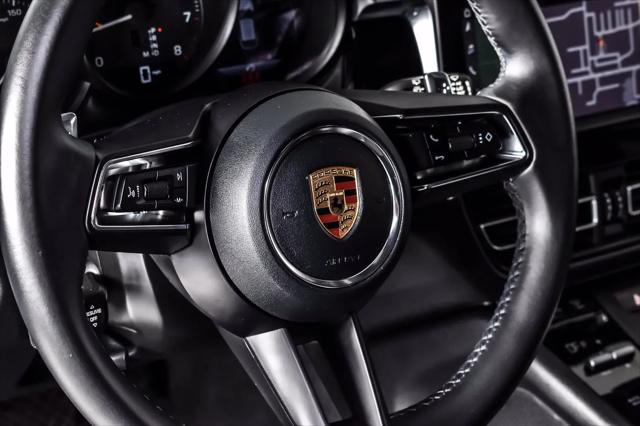 2023 Porsche Macan T
