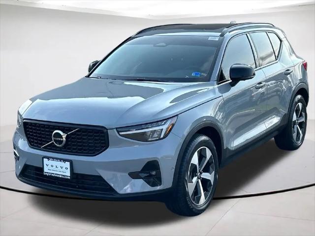 2024 Volvo XC40 B5 Plus Dark Theme for sale in Falls Church, VA
