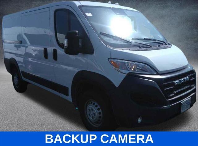 2025 RAM ProMaster 2500 Cargo Van Tradesman Low Roof 136 WB w/Pass Seat 2025 RAM ProMaster 2500 Cargo Van Tradesman Low Roof 136 WB w/Pass Seat