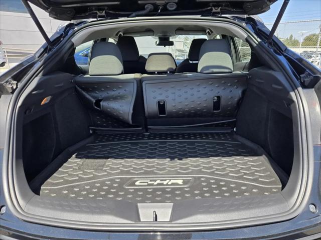 2021 Toyota C-HR LE