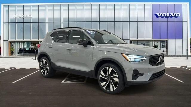 2024 Volvo XC40 B5 Ultimate Dark Theme for sale in Barrington, IL