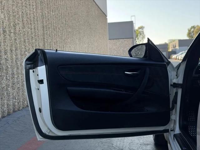 2011 BMW 1 Series Standard