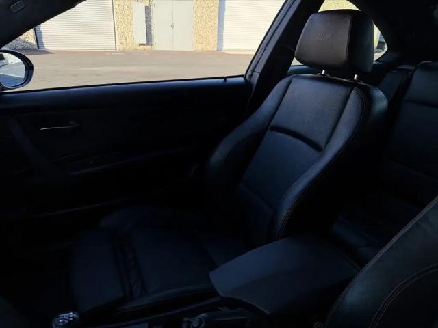 2011 BMW 1 Series Standard