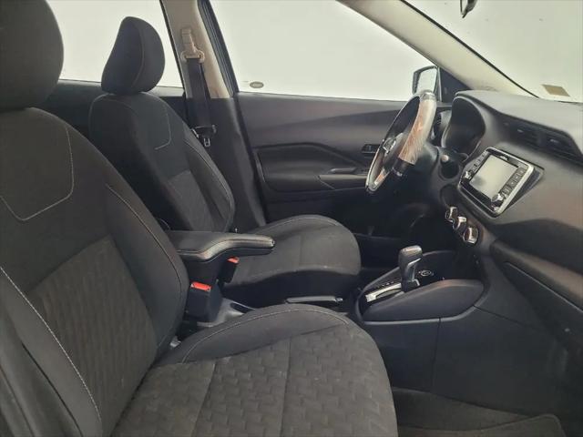 2021 Nissan Kicks S Xtronic CVT