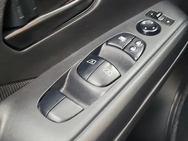 2021 Nissan Kicks S Xtronic CVT