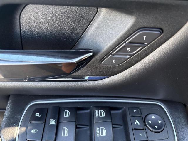2023 Ram 1500 Limited Crew Cab 4x4 57 Box